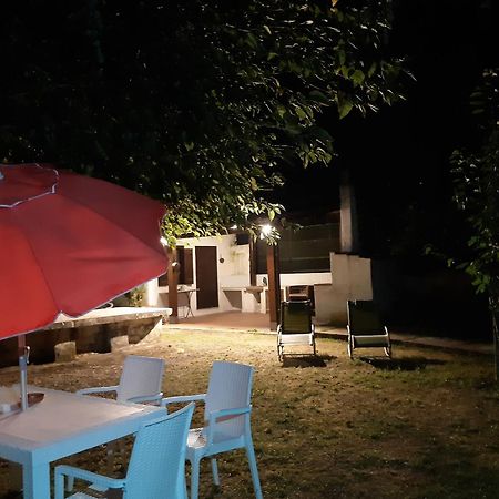 Villa Livia ヴィッランマレ エクステリア 写真