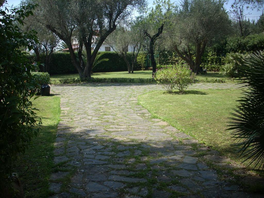 Villa Livia ヴィッランマレ エクステリア 写真